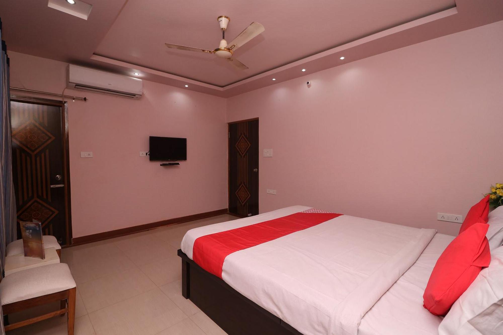 Collection O Shivanya Guest House Kakarmatha Exterior photo